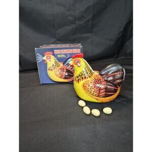 Vintage TOY Hen Laying Eggs Tin Toy Battery Operated w/Box Works 4 Eggs